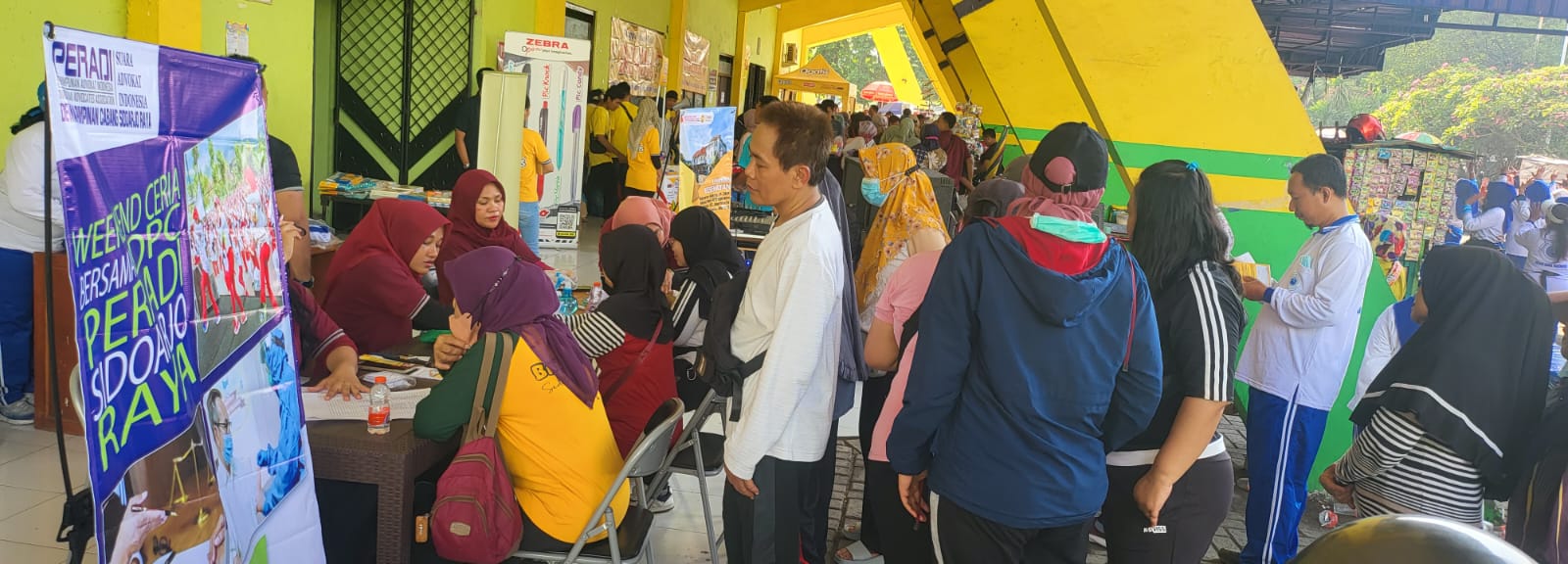 DPC Peradi SAI Sidoarjo Raya menggandeng Komite Olahraga Nasional Indonesia (KORMI) untuk bekerja sama di bidang Hukum, Kesehataan dan Olahraga, dengan mengadakan kegiataan bersama diantaranya olahraga senam, check-up kesehataan, sampai konsultasi hukum gratis, digelar di GOR Sidoarjo, Minggu 03 Desember 2023