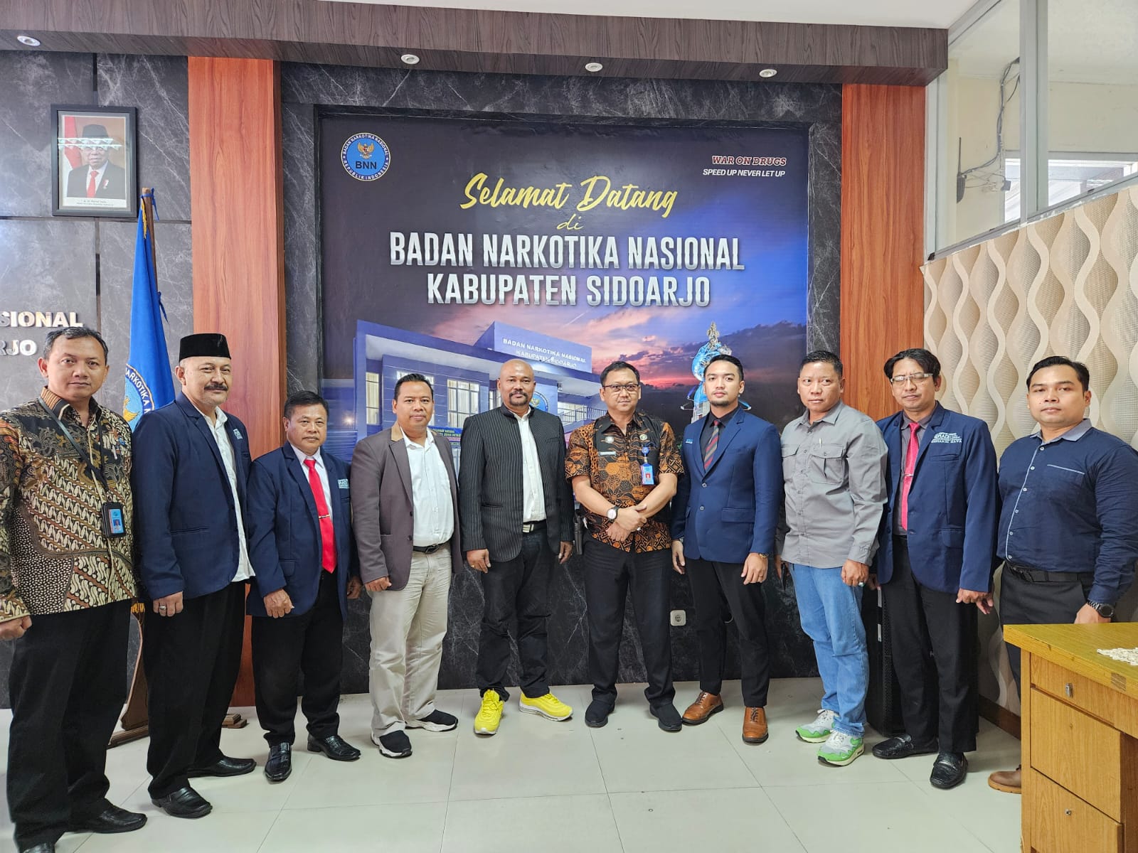 Kerjasama antara DPC PERADI SAI Sidoarjo Raya dengan Badan Narkotika Nasional Kabupaten (BNNK) Sidoarjo, yang bertempat di BNN Kabupaten Sidoarjo, pada Kamis, 21 Maret 2024