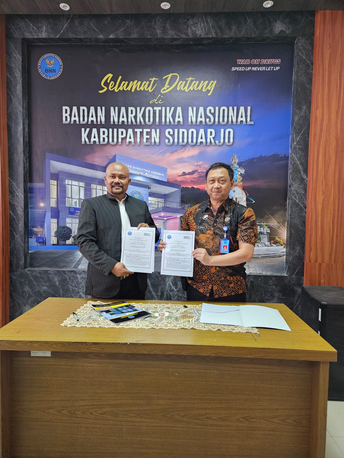 Kerjasama antara DPC PERADI SAI Sidoarjo Raya dengan Badan Narkotika Nasional Kabupaten (BNNK) Sidoarjo, yang bertempat di BNN Kabupaten Sidoarjo, pada Kamis, 21 Maret 2024