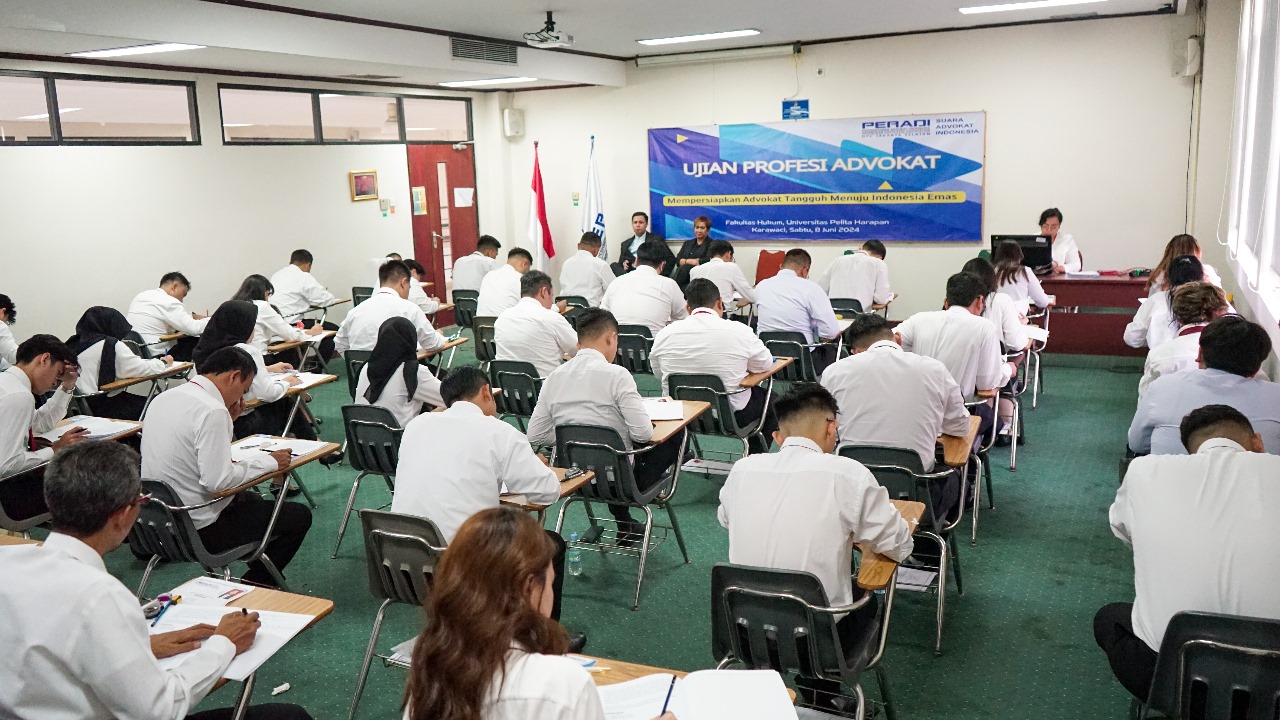 Ujian Profesi Advokat (UPA) DPC Jakarta Selatan yang dilaksanakan di Gedung D, Lt. 4 Ruang 406, Fakultas Hukum –Universitas Pelita Harapan, Karawaci – Tangerang, pada Sabtu, 08 Juni 2024 dengan Jumlah peserta yang ikut serta 42 orang