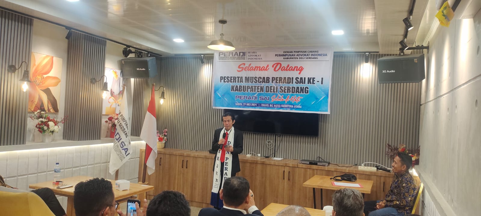 PERADI SAI DPC Deli Serdang Telah melaksanakan Muscab Ke-1 pada Sabtu, 27 Juli 2024 di Travel Biz Hotel Sumatera Utara. Mengucapkan selamat dan sukses untuk Pengurus DPC Deli Serdang yang baru terpilih.