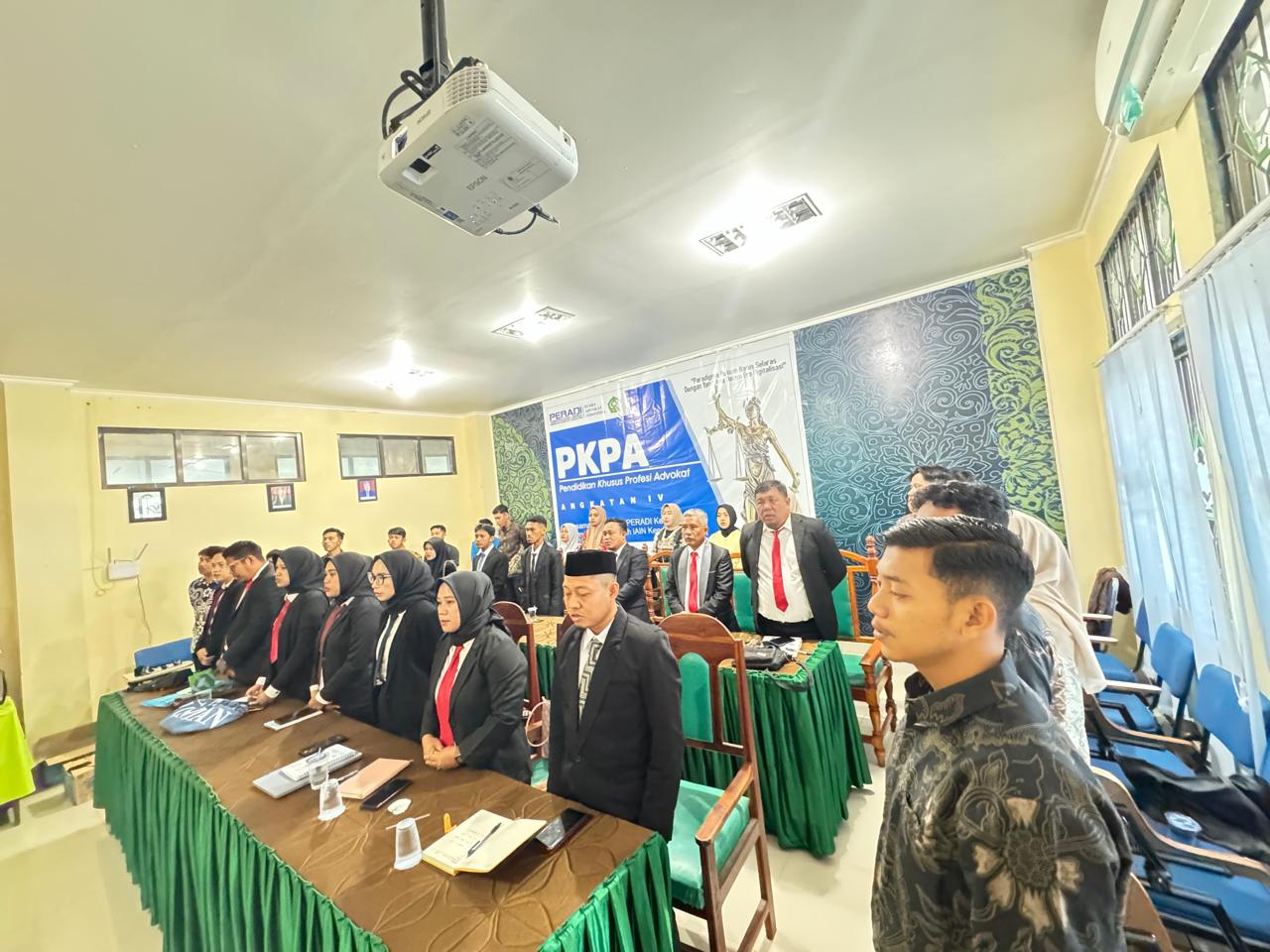 Kerjasama antara DPC PERADI SAI Kendari dengan Fakultas Syariah IAIN Kendari dalam melaksanakan Pendidikan Khusus Profesi Advokat (PKPA) Angkatan ke IV di Fakultas Syariah IAIN Kendari, pada 05 - 18 Oktober 2024 dengan 14 orang yang ikut serta.